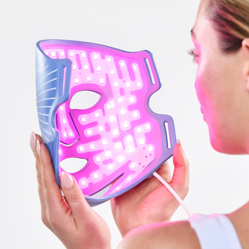 CurrentBody Skin Maska do Terapii Niebieskim Światłem LED: Seria 2